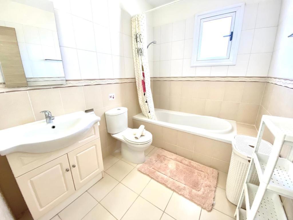Nissi 3 View Holiday 2 Bedroom Apartment Aya Napa Dış mekan fotoğraf