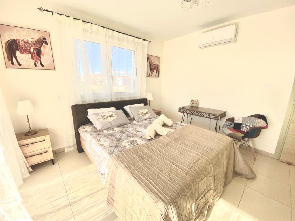 Nissi 3 View Holiday 2 Bedroom Apartment Aya Napa Dış mekan fotoğraf