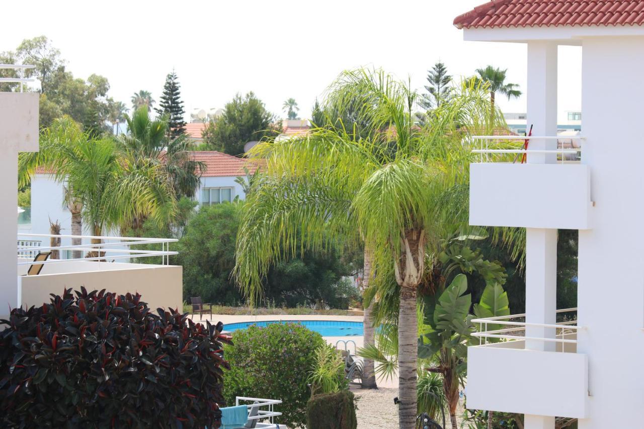 Nissi 3 View Holiday 2 Bedroom Apartment Aya Napa Dış mekan fotoğraf