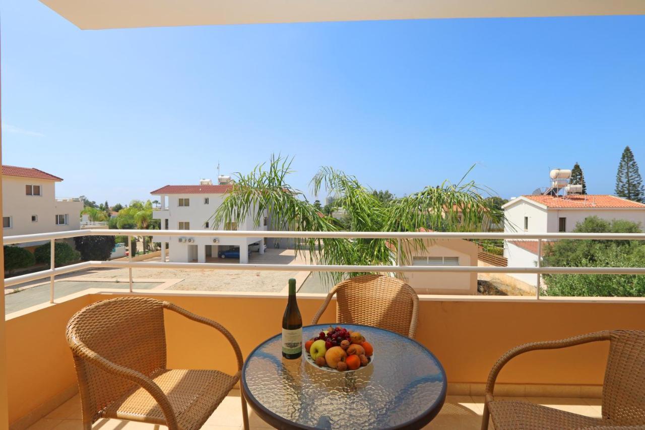 Nissi 3 View Holiday 2 Bedroom Apartment Aya Napa Dış mekan fotoğraf