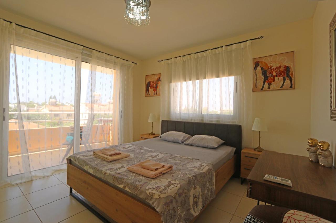 Nissi 3 View Holiday 2 Bedroom Apartment Aya Napa Dış mekan fotoğraf